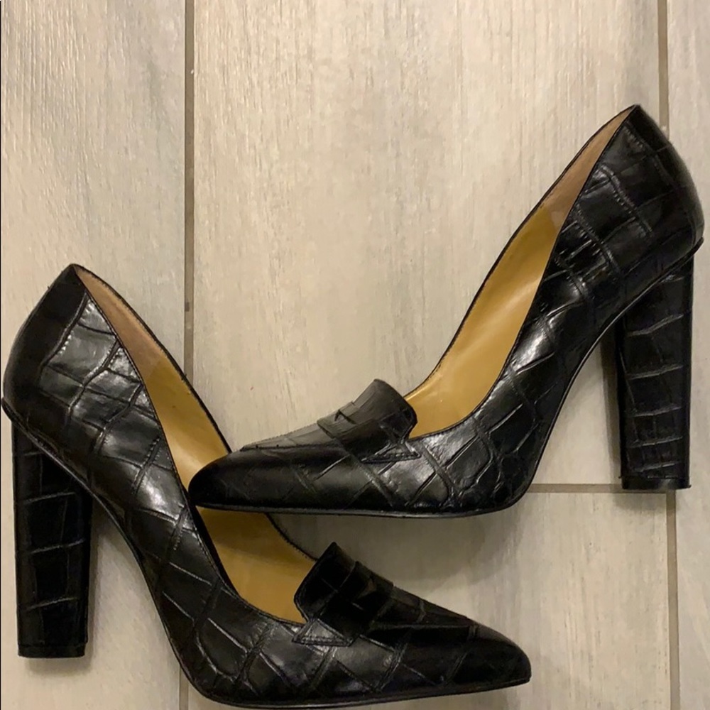 Nine west spinme Crocodile leather.